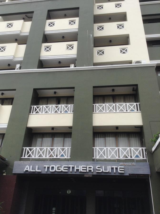 All Together Suite Hotel Bangkok Bagian luar foto