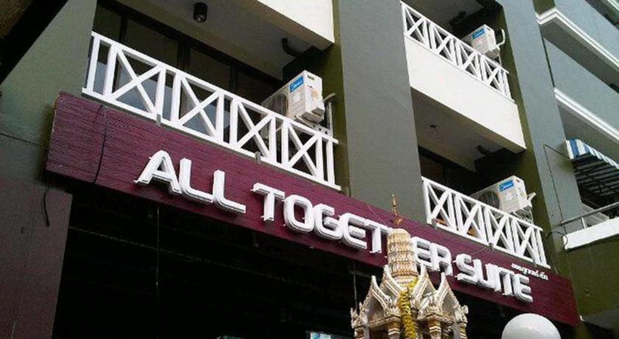 All Together Suite Hotel Bangkok Bagian luar foto